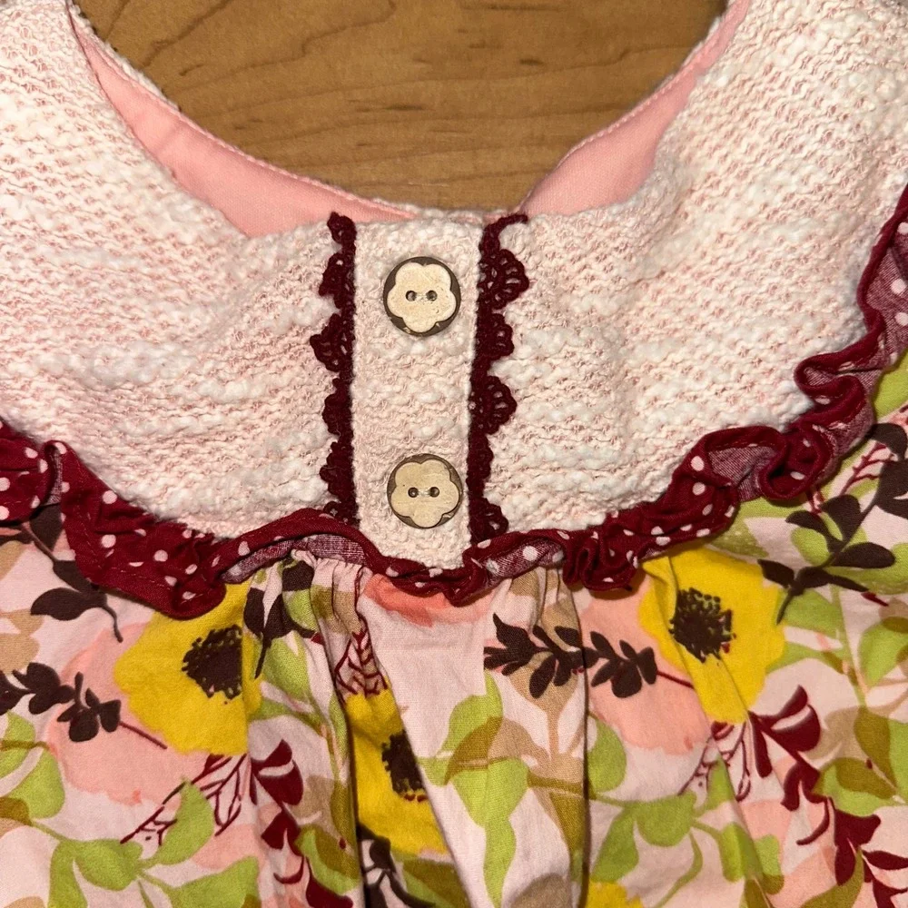 Counting Daisies whimsical charm